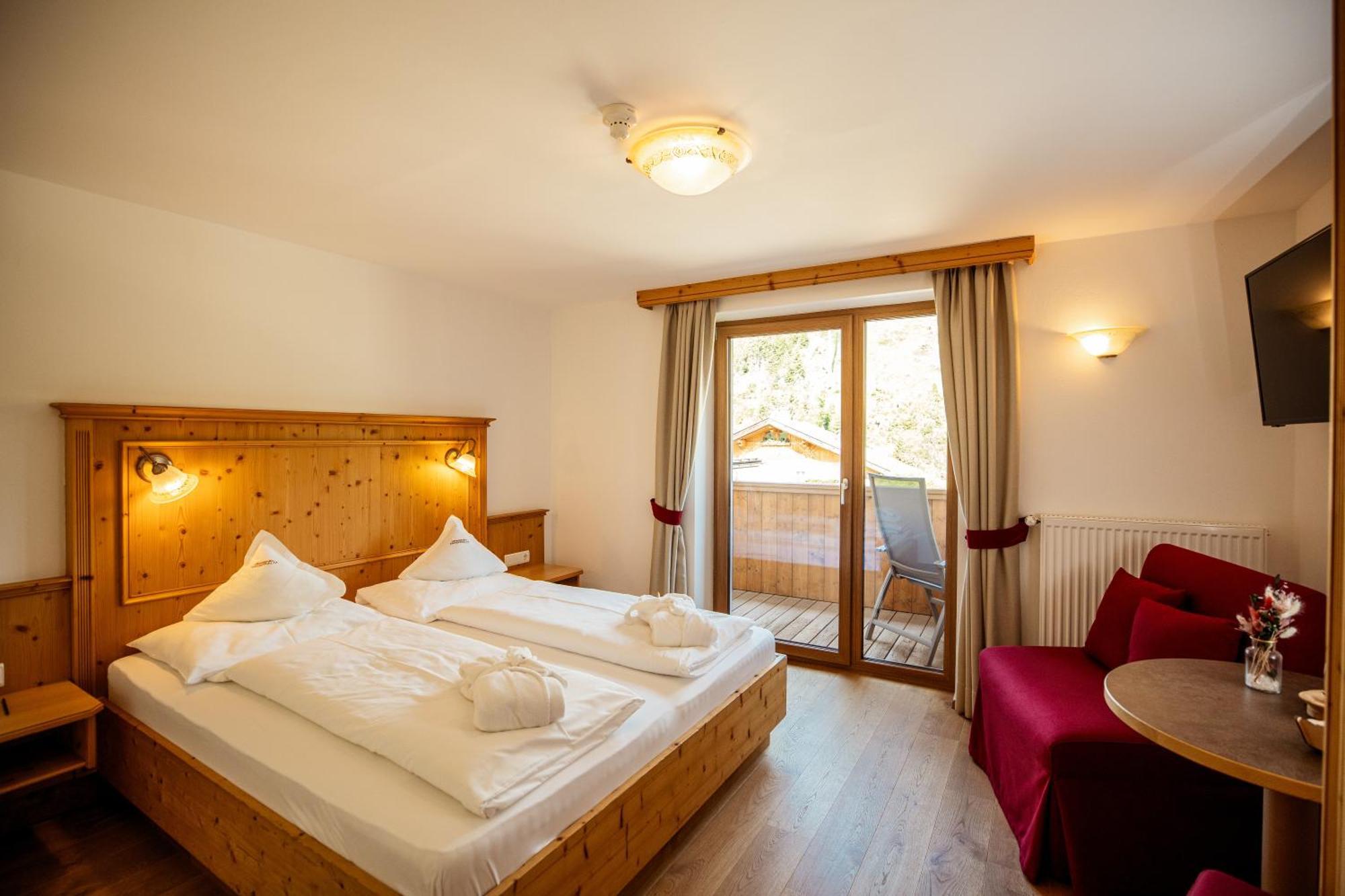 Moseralm Dolomiti Spa Resort โนวาเลวานเต ภายนอก รูปภาพ