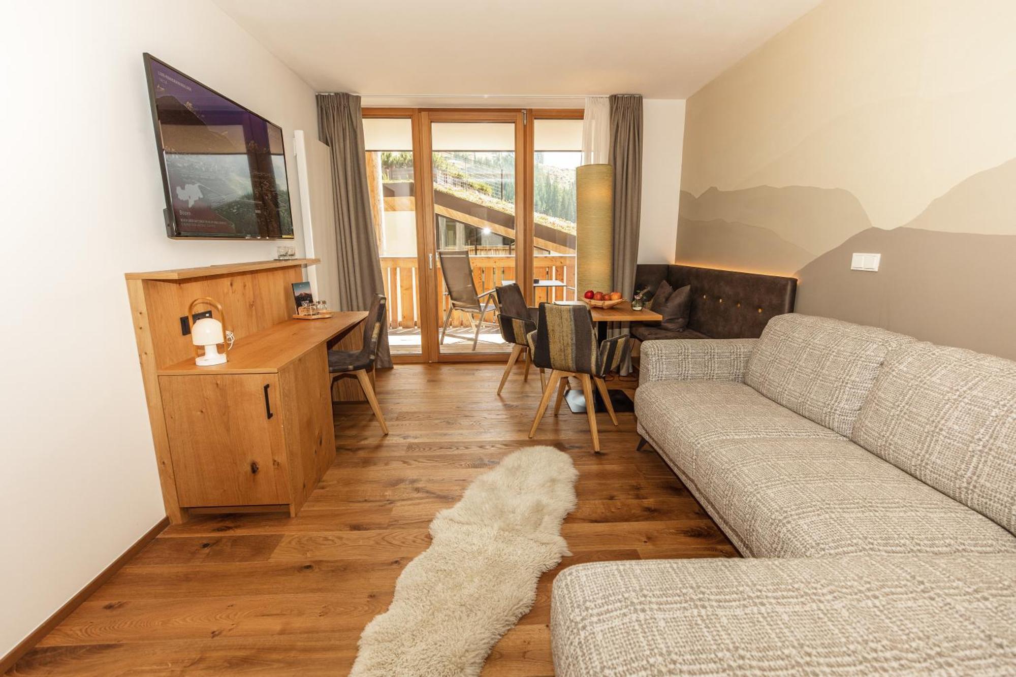 Moseralm Dolomiti Spa Resort โนวาเลวานเต ภายนอก รูปภาพ