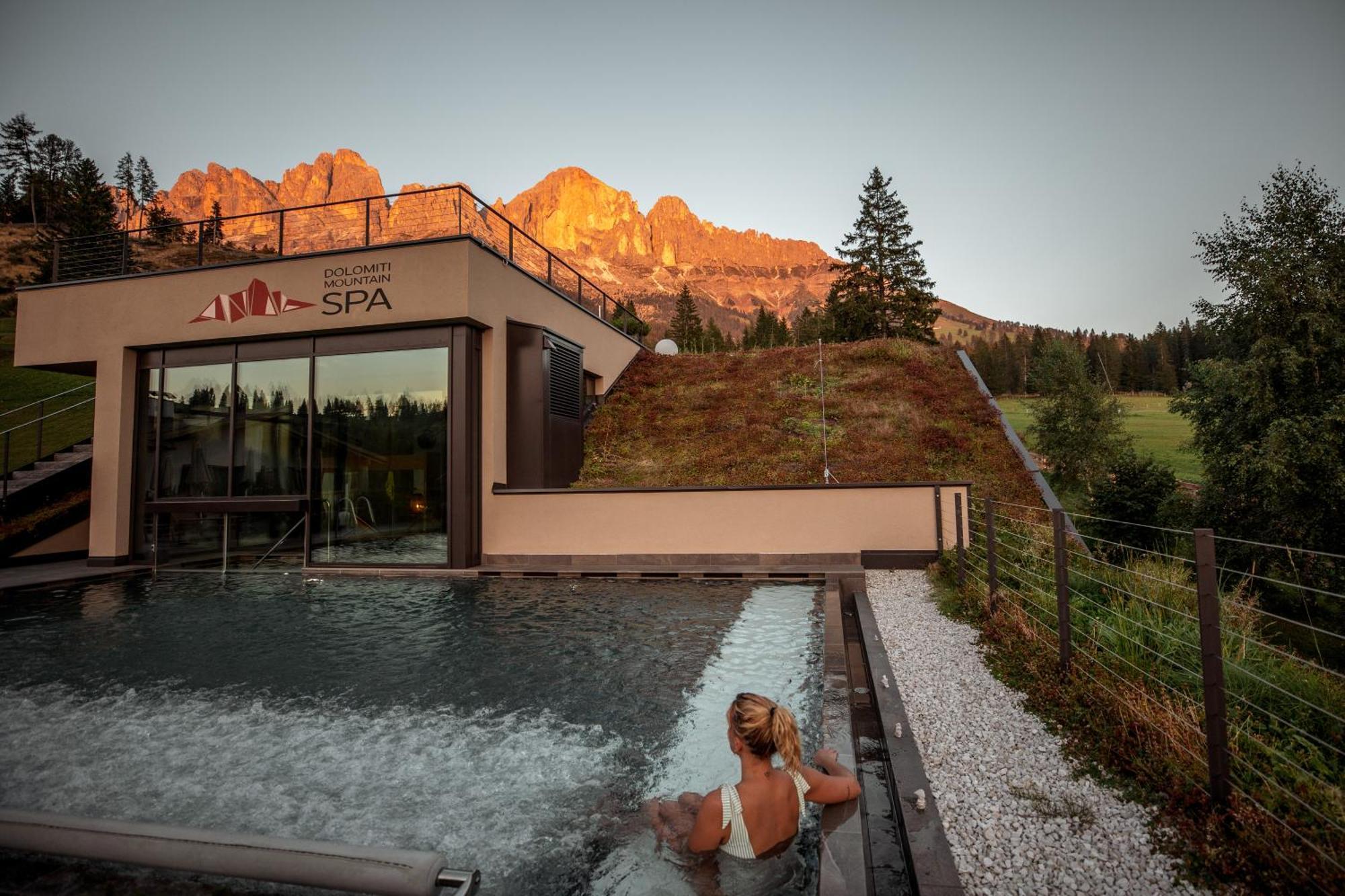 Moseralm Dolomiti Spa Resort โนวาเลวานเต ภายนอก รูปภาพ